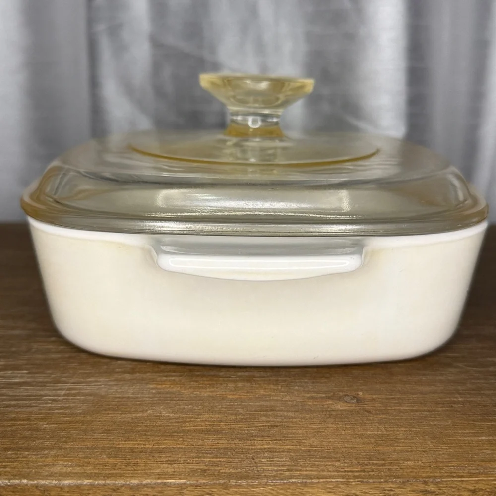 Corningware Spice of Life Collection 1 QT Centura Vegetable Band with Pyrex Lid